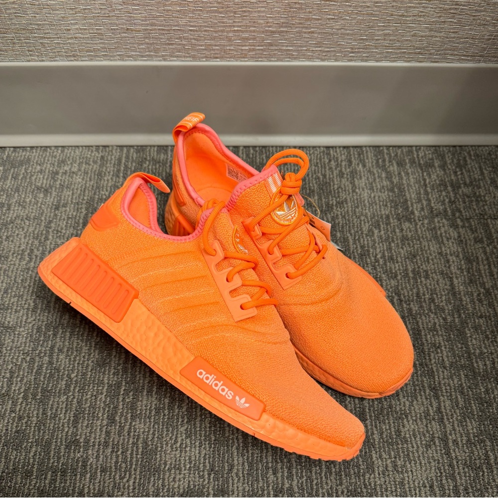Brand new Adidas NMD_R1 shoes! Just got them in the mail and they were too big!